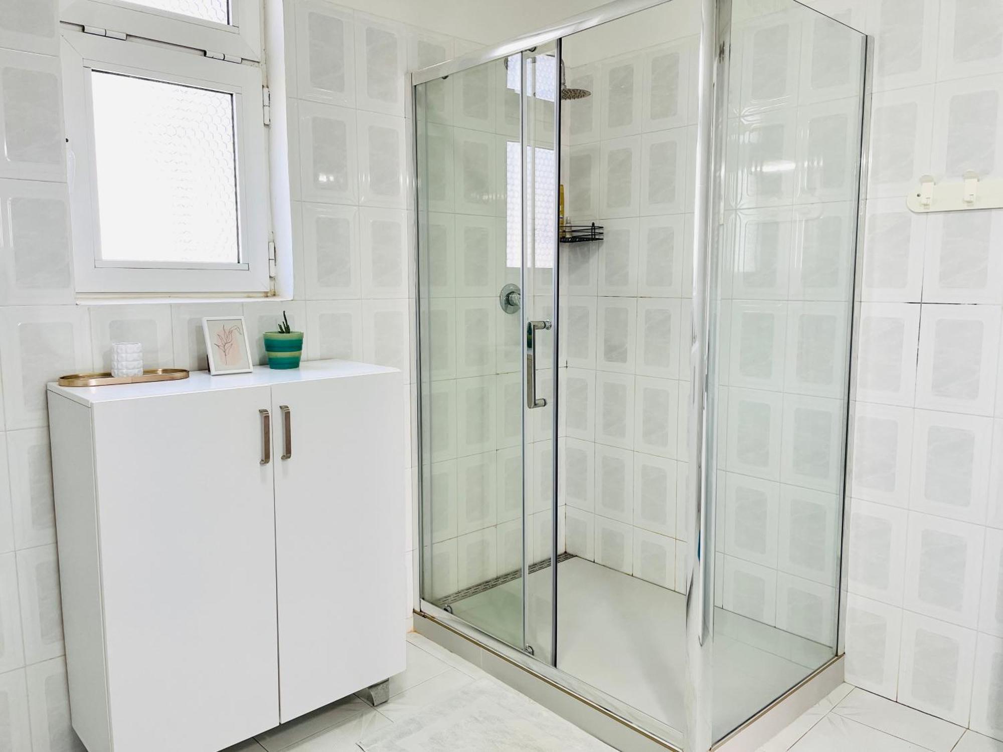 Mia Guest House - Entire Home With Balcony & Garden Divjake Ngoại thất bức ảnh